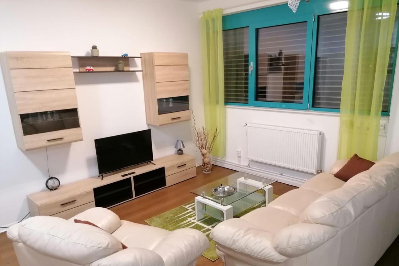 Gemuetliche Apartments In Niederdorfelden Eksteriør bilde