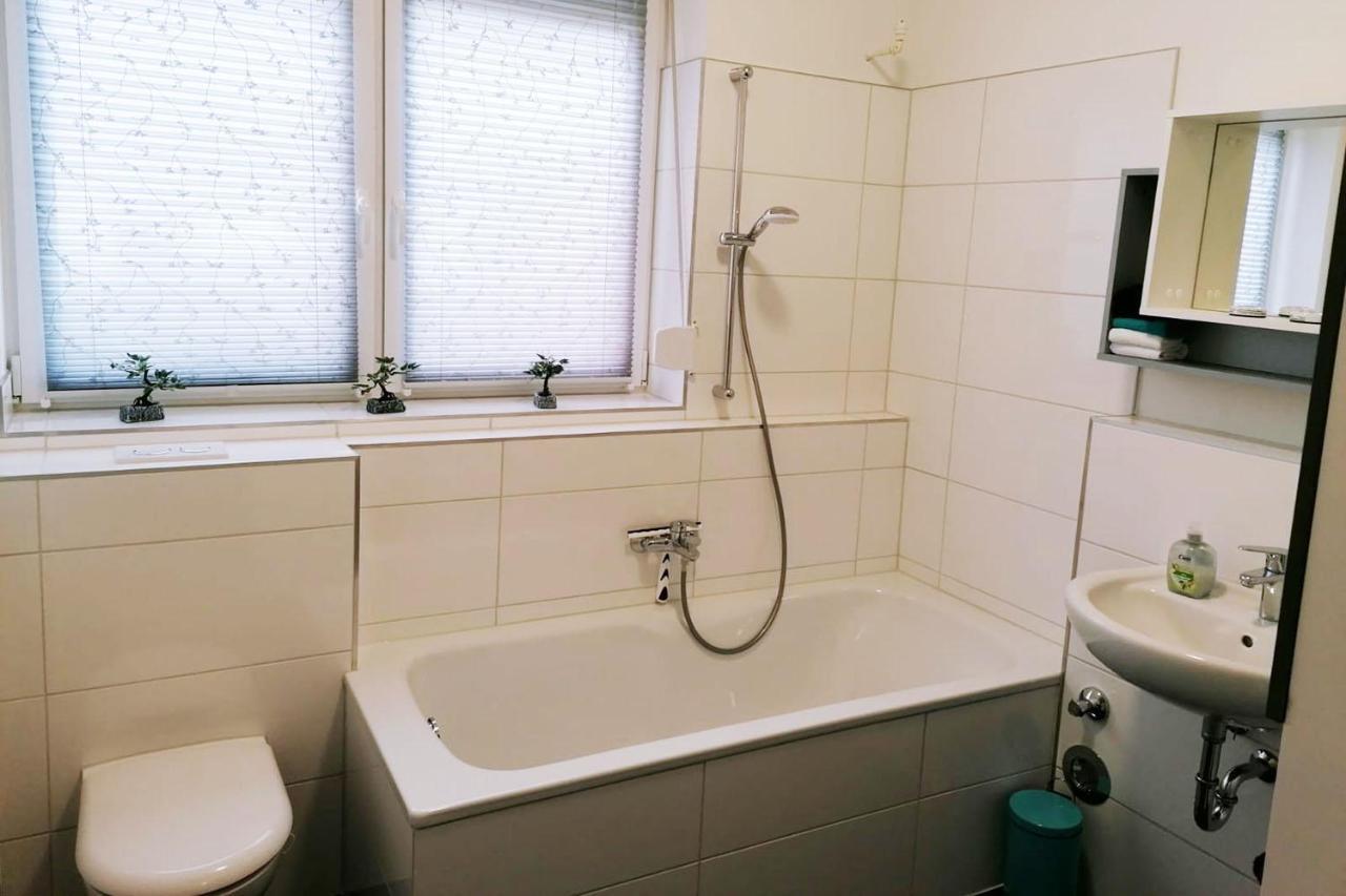 Gemuetliche Apartments In Niederdorfelden Eksteriør bilde