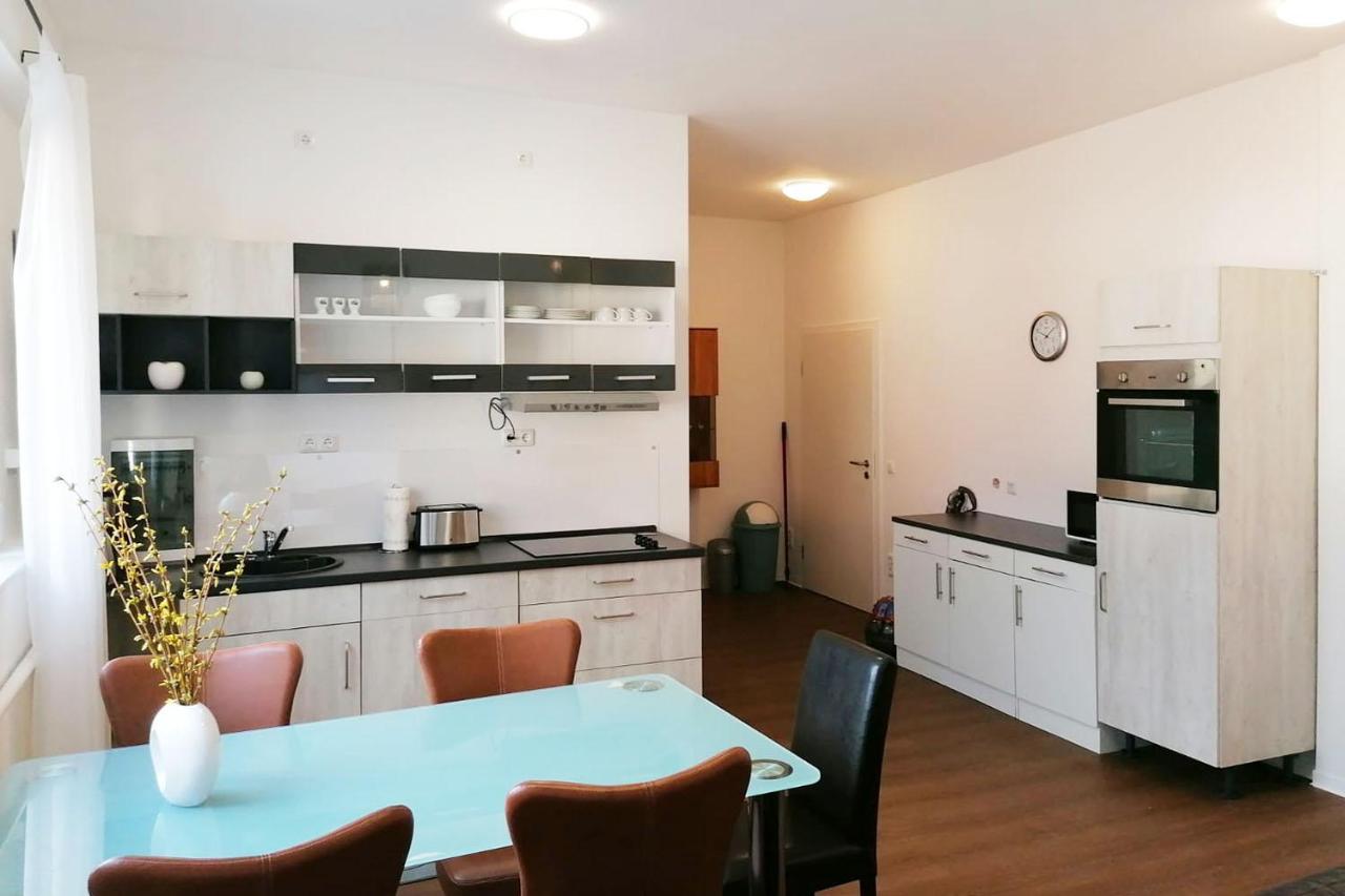 Gemuetliche Apartments In Niederdorfelden Eksteriør bilde